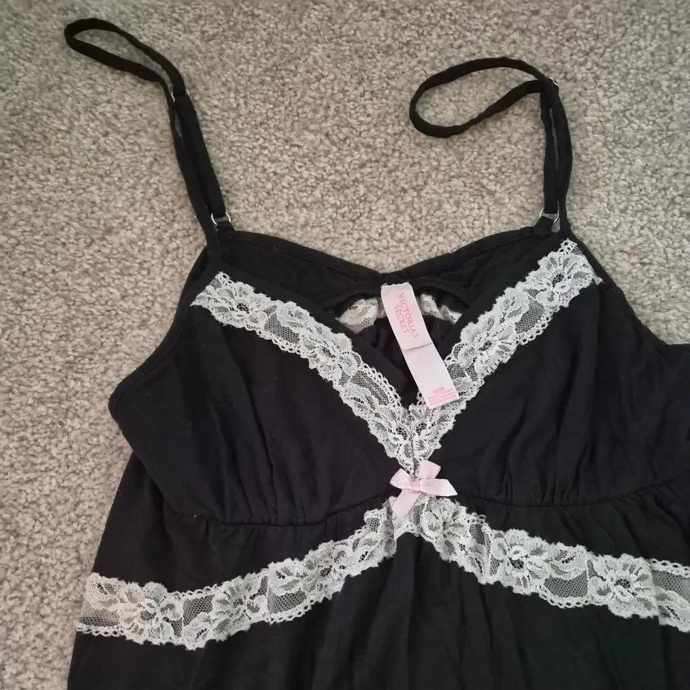 Victoria-s-secret Women's Black and Pink Underwear